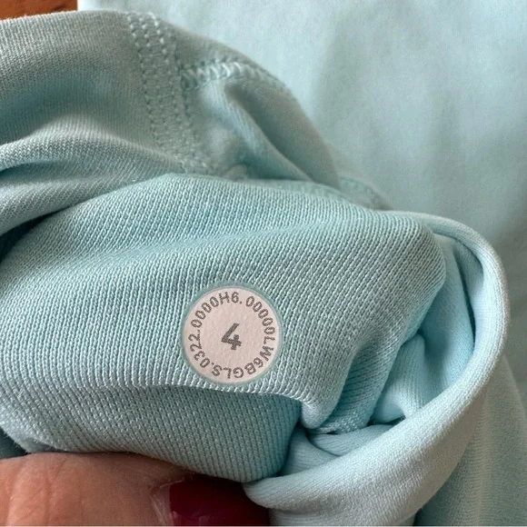 Lululemon Align High-Rise Crop 23" Icing Blue Size 4 - Picture 6 of 6